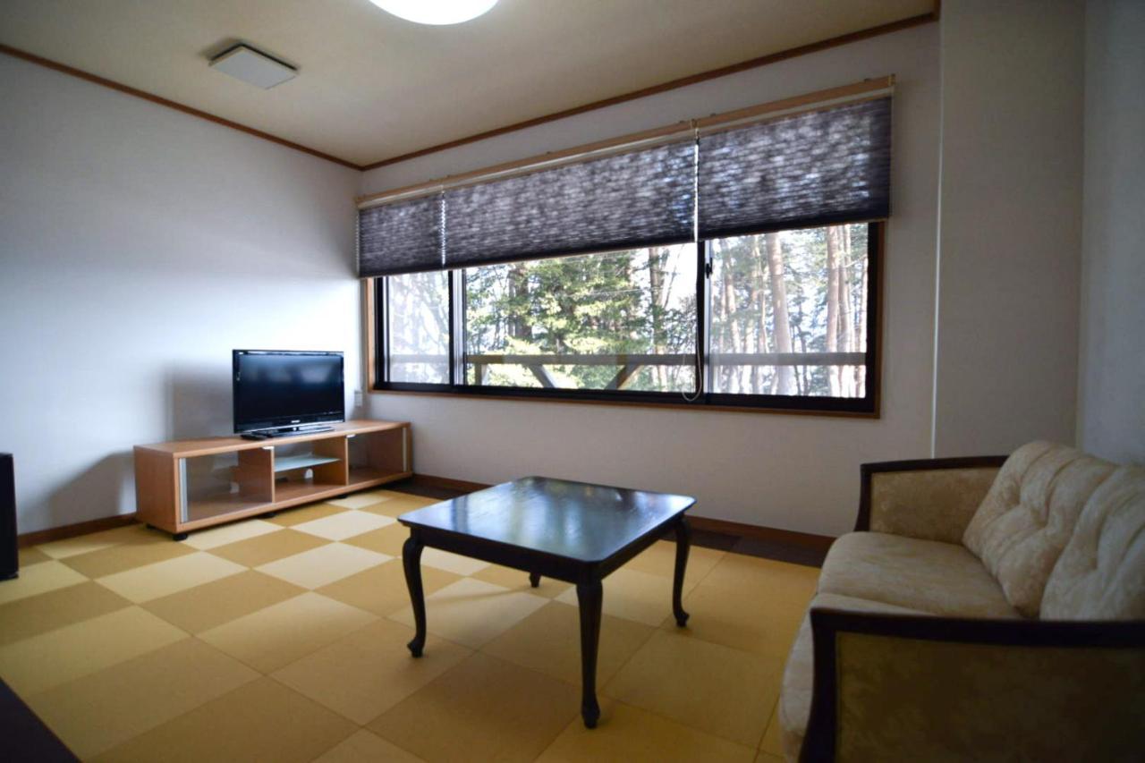 Hotel Yamabuki Комагане Екстериор снимка